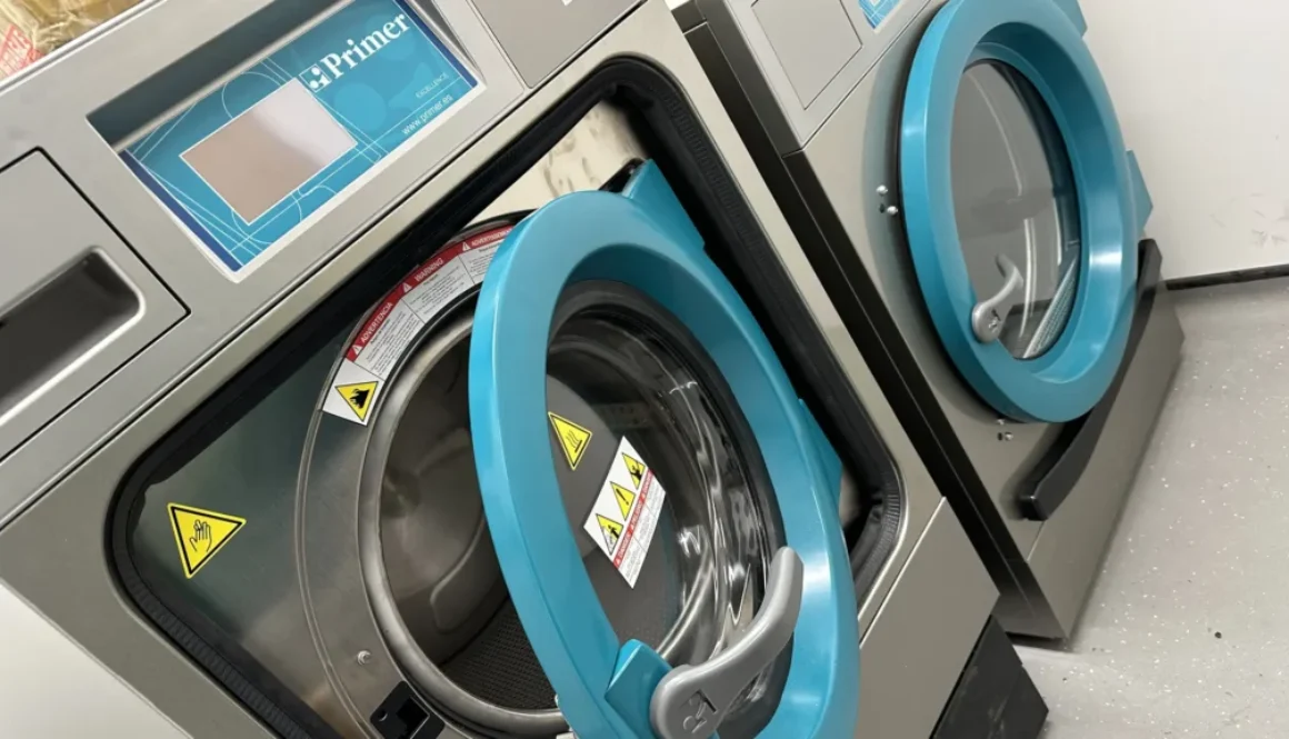 2 HNCP laundry machines